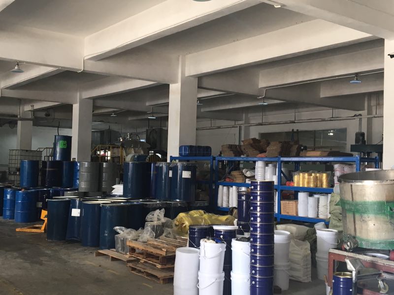 液體硅膠開封后能存放多久 ?